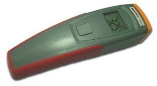 ST622 红外测温仪